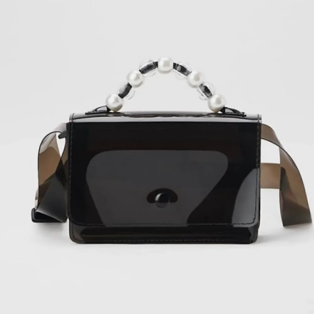 🎉Last deal 🎉Pearl trim vinyl mini crossbody bag